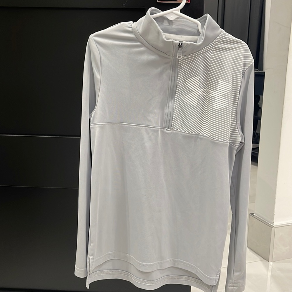 Under Armor- Youth Small Good Condition